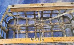 Vintage Metal Milk Bottle Carrier Drinks Flowers Retro Kitchen Decor Rare 8 Slot