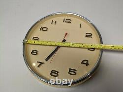 Vintage Metamec Wall Clock cream 1970s Kitchen Clock