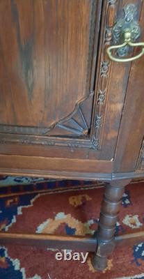 Vintage Oak Art Deco Three Drawer Two Cupboard Sideboard Bobbin Turned Legs