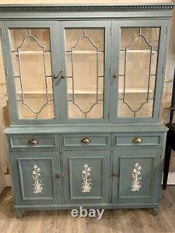 Vintage Painted Dresser Display Cabinet