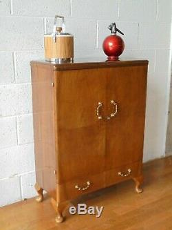 Vintage Retro Turnidge Walnut Cocktail Cabinet Drinks Bar