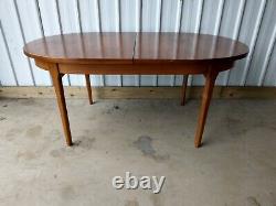 Vintage Retro Very Large Extending Extendable Wooden Dining Kitchen Table