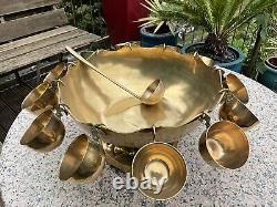 Vintage Solid BRASS PARTY PUNCH BOWL with 12 cups + Ladle BBQ Decor WEDDING 21