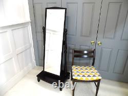 Vintage Stag Minstrel Cheval full floor dressing mirror Mahohany finish 1970s