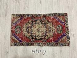 Vintage Turkish Wool Rug Handmade Red Accent Rug Bohemian Decor 1.6x2.8 Ft