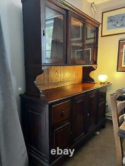 Vintage dresser cabinet