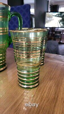 Vintage drinking glasses set