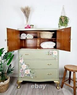 Vintage linen cupboard
