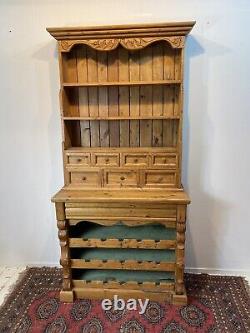 Vintage pine dresser