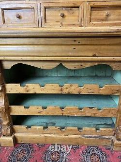 Vintage pine dresser