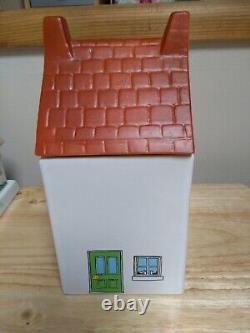 WADE VILLAGE STORES VINTAGE STORAGE JARS SET 1980's STOKE ON TRENT HAND PAINTED