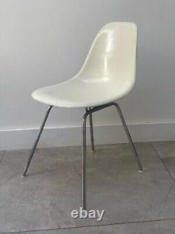 4 CHAISES DSX EN FIBRE DE VERRE CHARLES EAMES GENUINES VITRA - vintage rétro cuisine salle à manger