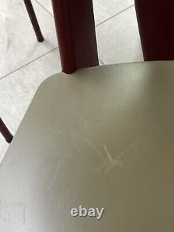 4 CHAISES STANDARD SP JEAN PROUVE POUR CUISINE RÉTRO VITRA disponibles en 8 exemplaires