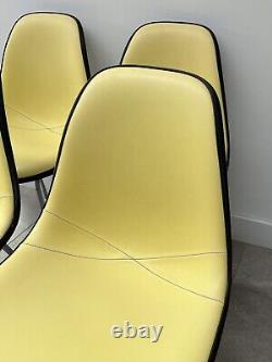 4 Véritables chaises DSX Charles Eames Herman Miller vintage rétro pour la cuisine ou la salle à manger