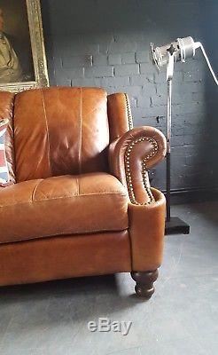 635. Chesterfield Leather Vintage Canapé 3 Places Et Pouf Brun Tan Courier Av
