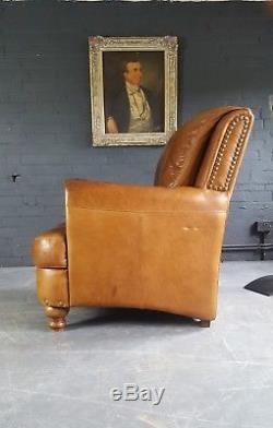 806. Fauteuil Chesterfield Vintage Club Leather Tan Courier Disponible