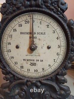 Anciennes balances de cuisine Salter, balance domestique No. 49 en fonte rétro vintage