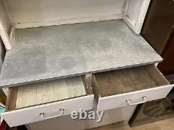 Années 1950/60 Cuisine équipée / Unité de cuisine / Commode / Unité garde-manger