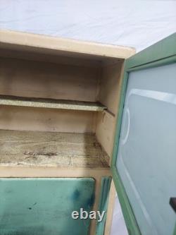 Armoire de cuisine de style Hoosier vintage des années 1950 en bois vert et crème F304