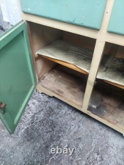 Armoire de cuisine de style Hoosier vintage des années 1950 en bois vert et crème F304