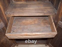 Armoire de cuisine et de salle de bain en teck vintage rustique
