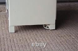 Armoire de cuisine rétro vintage des années 50-60 de style Mid Century