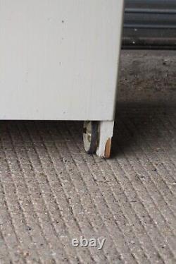 Armoire de cuisine rétro vintage des années 50-60 de style Mid Century