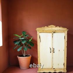 Armoire de cuisine rustique vintage blanchie