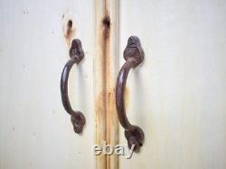 Armoire de cuisine rustique vintage blanchie