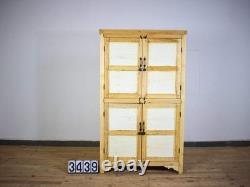 Armoire de cuisine rustique vintage blanchie