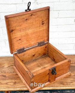 Armoire en bois de pin vintage, cabinet industriel antique, tiroir de rangement vintage, cuisine rétro