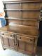 Awesome Ercol Welsh Dresser Ancien Colonial Retro Vintage Mid Brown Golden