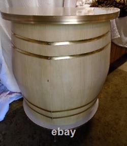 BAR À COCKTAIL EN BARIL MOITIÉ BARGET RÉTRO DES ANNÉES 1960 (CAVE À HOMME) MCM