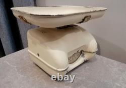 Balance de cuisine vintage, balance de cuisine rétro des années 1970 fabriquée en Suisse