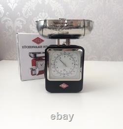 Balances de cuisine rétro Wesco avec cadran d'horloge noir, prix de détail recommandé 160 £, neuf dans sa boîte.