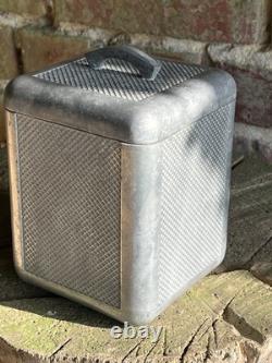 Bocal en aluminium vintage brutaliste français Moulux Chicoree, pas un moulin à café