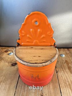 Boîte à sel en émail orange vintage française, accroche murale pour cave, rangement de cuisine