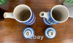Bouteilles à huile et vinaigre T G Green vintage en bleu et blanc Cornishware avec couvercles