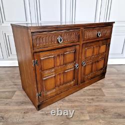 Buffet Cabinet en Bois Ancien de Style Jacobean