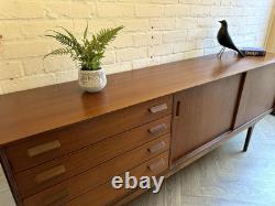 Buffet G Plan Gold Label par Richard Young des années 1950 Rétro Vintage Rénové