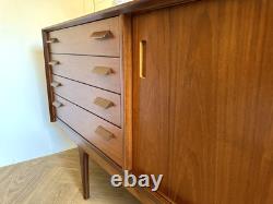 Buffet G Plan Gold Label par Richard Young des années 1950 Rétro Vintage Rénové