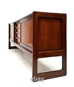 Buffet TV rétro en teck vintage, unité multimédia du milieu du siècle 1960 ELLIOTS de NEWBURY