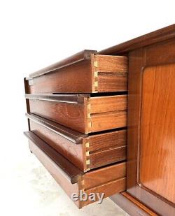 Buffet TV rétro en teck vintage, unité multimédia du milieu du siècle 1960 ELLIOTS de NEWBURY