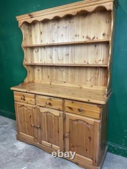 Buffet de cuisine en pin massif vintage de style ferme