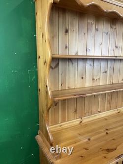 Buffet de cuisine en pin massif vintage de style ferme