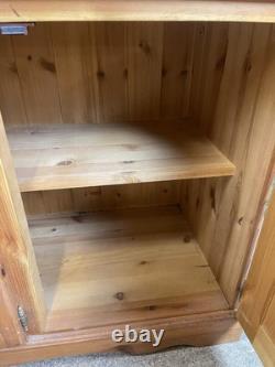 Buffet de cuisine en pin massif vintage de style ferme