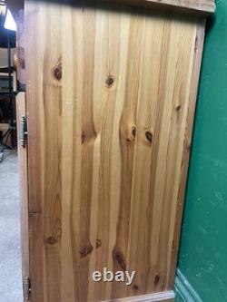 Buffet de cuisine en pin massif vintage de style ferme