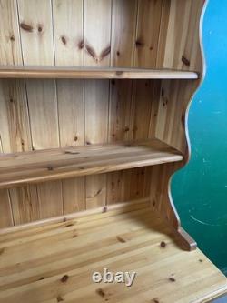Buffet de cuisine en pin massif vintage de style ferme