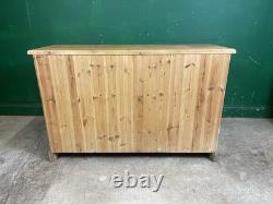 Buffet de cuisine en pin massif vintage de style ferme