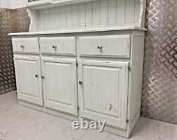 Buffet de cuisine vintage français vert menthe pâle en pin, style campagne, vieilli
